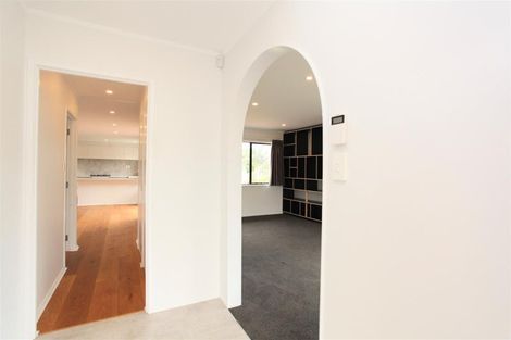 Photo of property in 73 Aberfeldy Avenue, Highland Park, Auckland, 2010