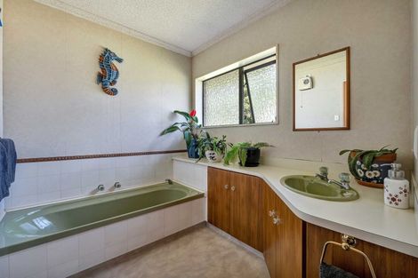 Photo of property in 115 Alfred Road, Egmont Village, New Plymouth, 4371