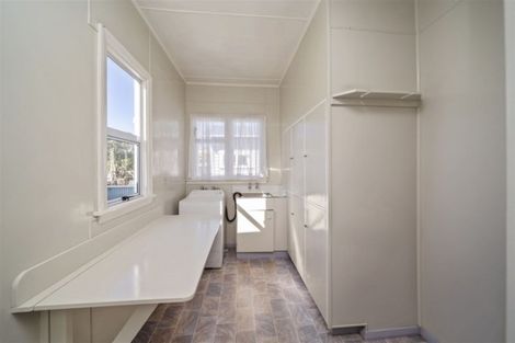 Photo of property in 12 Grey Street, Hawera, 4610