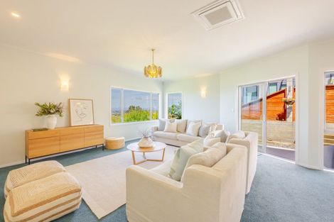 Photo of property in 15 Kavanagh Road, Hospital Hill, Napier, 4110