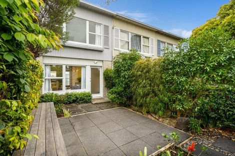Photo of property in 3/67 Vauxhall Road, Devonport, Auckland, 0624