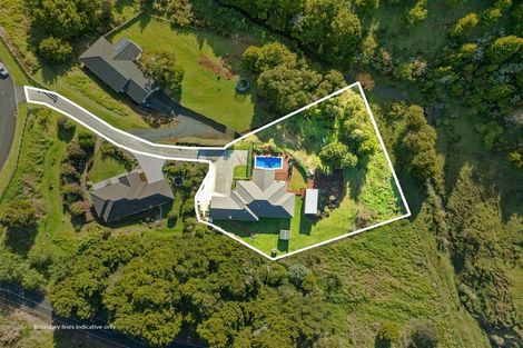 Photo of property in 4 Catherin Servant Close, Maunu, Whangarei, 0110