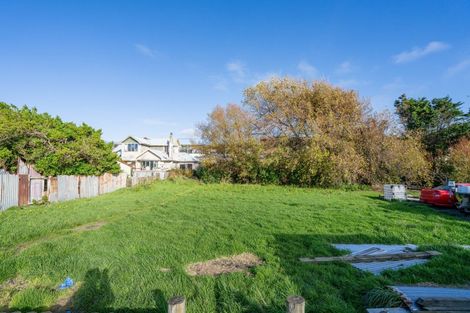 Photo of property in 6 Ocean Beach Road, Bluff, 9814