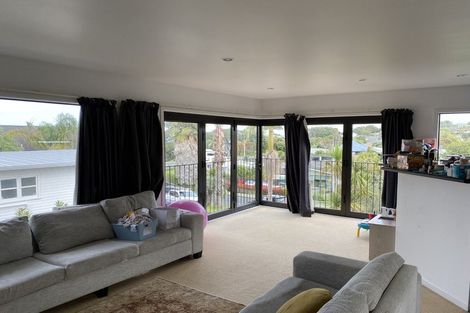 Photo of property in 1/5 Zealandia Road, Manly, Whangaparaoa, 0930