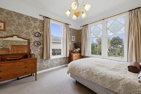 Photo of property in 263 Carrington Street, Vogeltown, New Plymouth, 4310