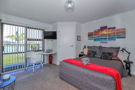 Photo of property in 96 Kimihia Road, Huntly, 3700