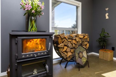 Photo of property in 80b Gilbert Road, Kaitoke, Upper Hutt, 5018