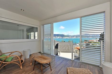 Photo of property in 2b Wilkinson Street, Oriental Bay, Wellington, 6011