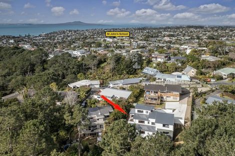 Photo of property in 16a Dalmeny Close, Murrays Bay, Auckland, 0630