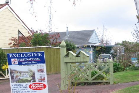 Photo of property in 3/21 Swansea Place, Tamatea, Napier, 4112