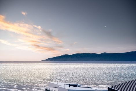 Photo of property in 39a Wharemauku Road, Raumati Beach, Paraparaumu, 5032