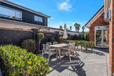 Photo of property in 24 The Mews, Shamrock Park, Auckland, 2016