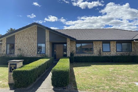 Photo of property in 16 Twin Willow Close, Cambridge, 3434