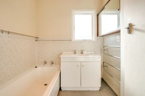 Photo of property in 13 Waterworth Avenue, Onekawa, Napier, 4110