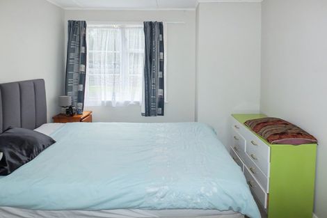 Photo of property in 10 Churchill Crescent, Foxton, 4814