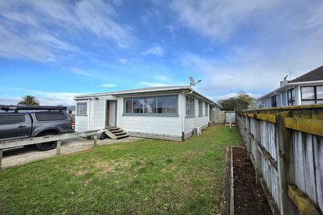 Photo of property in 61 Strange Street, Waitara, 4320