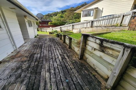 Photo of property in 26 Manurewa Grove, Wainuiomata, Lower Hutt, 5014