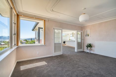 Photo of property in 60 Murray Street, Kew, Dunedin, 9012