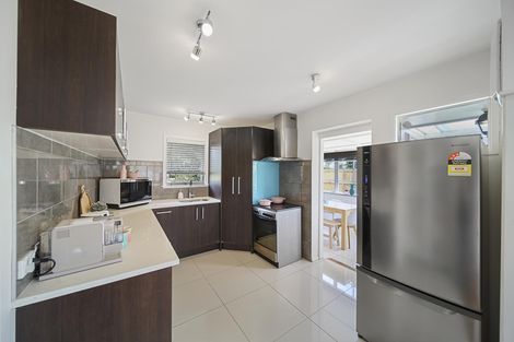 Photo of property in 1/41 Reeves Road, Pakuranga, Auckland, 2010