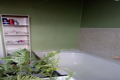 Photo of property in 4 Julian Street, Eltham, 4322