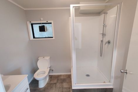 Photo of property in 33 Leaver Place, Weymouth, Auckland, 2103