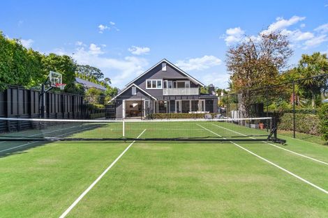 Photo of property in 16 Golf Road, Epsom, Auckland, 1023