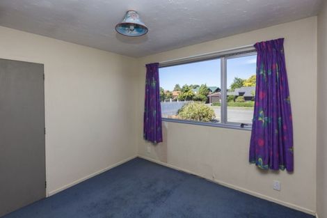 Photo of property in 27 Lakewood Drive, Burwood, Christchurch, 8083