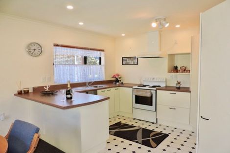 Photo of property in Redwood Village, 39/42 Main Road, Tawa, Wellington, 5028