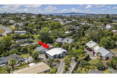 Photo of property in 1/20 Halder Place, Torbay, Auckland, 0632