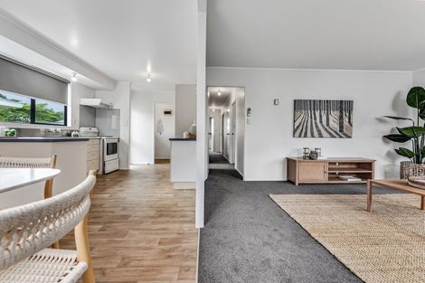 Photo of property in 27f Breckons Avenue, Nawton, Hamilton, 3200