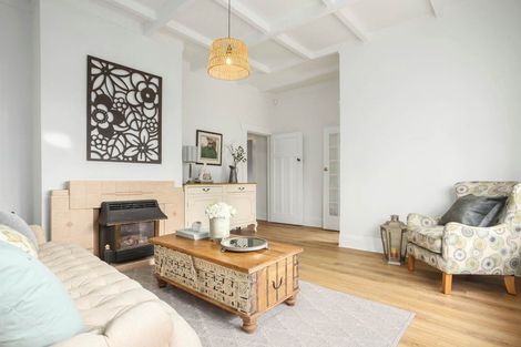 Photo of property in 195 Mount Smart Road, Onehunga, Auckland, 1061