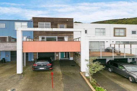 Photo of property in 56 Saddleback Grove, Karori, Wellington, 6012