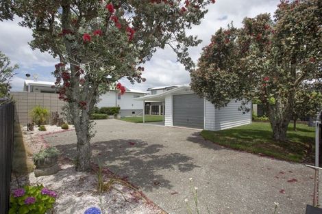 Photo of property in 212 Tangaroa Road, Whangamata, 3620