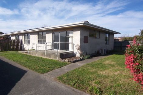 Photo of property in 1/39 Oakhampton Street, Hornby, Christchurch, 8042