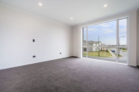 Photo of property in 34 Kauri Heart Avenue, Takanini, 2112