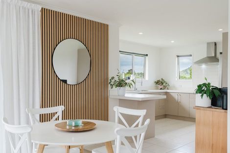 Photo of property in 100 Estuary View, Whangamata, 3620