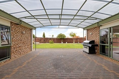 Photo of property in 6 Bouverie Crescent, Flagstaff, Hamilton, 3210