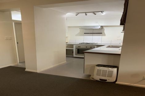 Photo of property in 14 Pokohiwi Road, Normandale, Lower Hutt, 5010