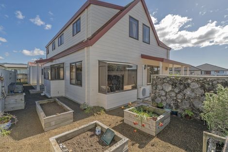 Photo of property in 17 Park Lane, Whitianga, 3510