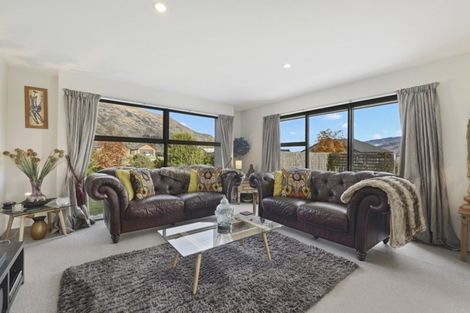 Photo of property in 9 Judge And Jury Drive, Lake Hayes, Queenstown, 9304