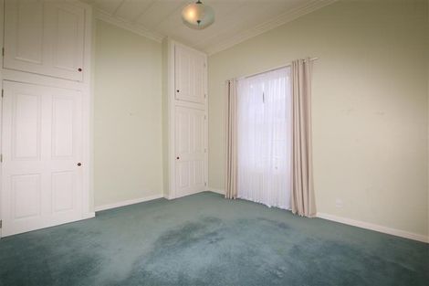 Photo of property in 2a Roseberry Avenue, Birkenhead, Auckland, 0626