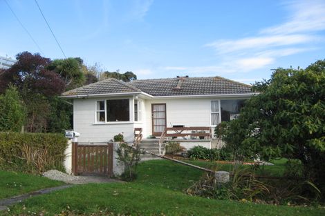 Photo of property in 16 Moss Street, Portobello, Dunedin, 9014