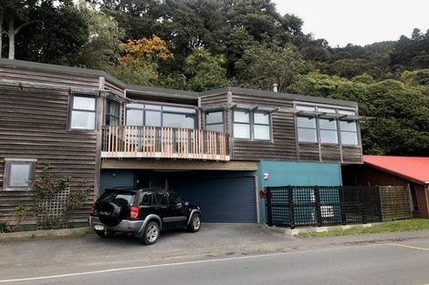 Photo of property in 445 Marine Dr Mahina Bay, Mahina Bay, Lower Hutt, 5013