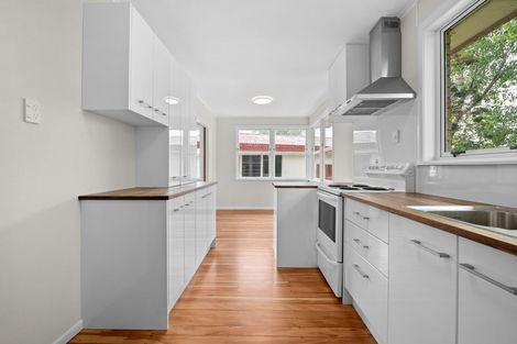 Photo of property in 36 Pollen Crescent, Melville, Hamilton, 3206