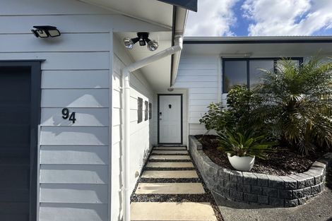 Photo of property in 94 Brian Crescent, Stanmore Bay, Whangaparaoa, 0932