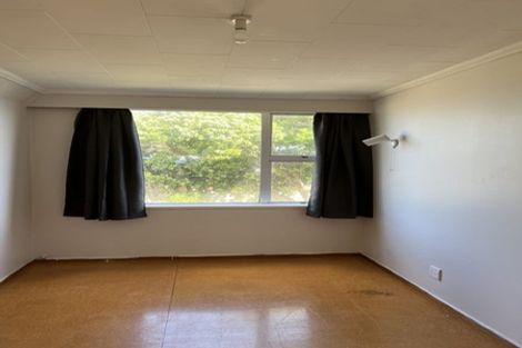 Photo of property in 24 Pukatea Street, Eastbourne, Lower Hutt, 5013