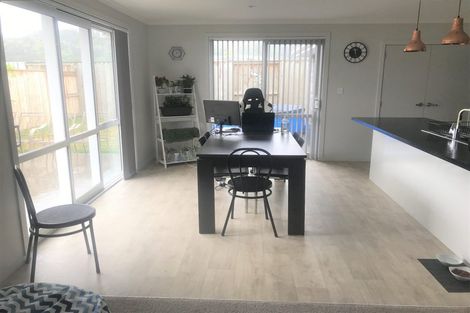 Photo of property in 21 Awataha Crescent, Pyes Pa, Tauranga, 3110