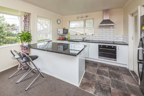 Photo of property in 63 Great North Road, Saint Johns Hill, Whanganui, 4501