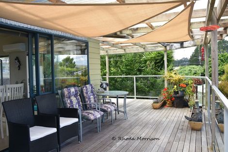 Photo of property in 16 Mariner Cove Road, Tinopai, Matakohe, 0593