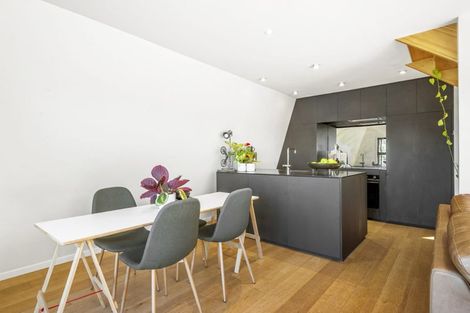 Photo of property in 2/42 Island Road, Beach Haven, Auckland, 0626